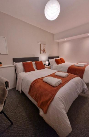Luxury house in Kensington for 21 guests